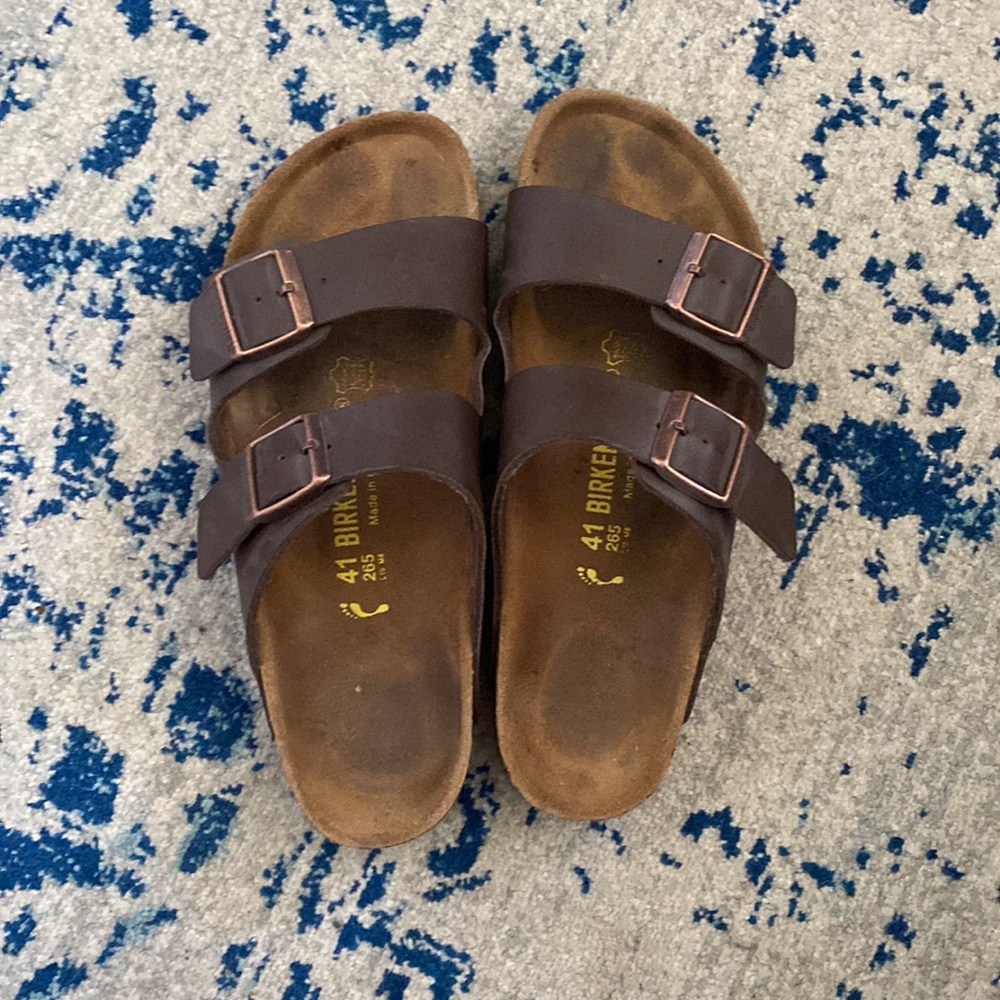 NWOT Birkenstocks (size 41 NARROW)